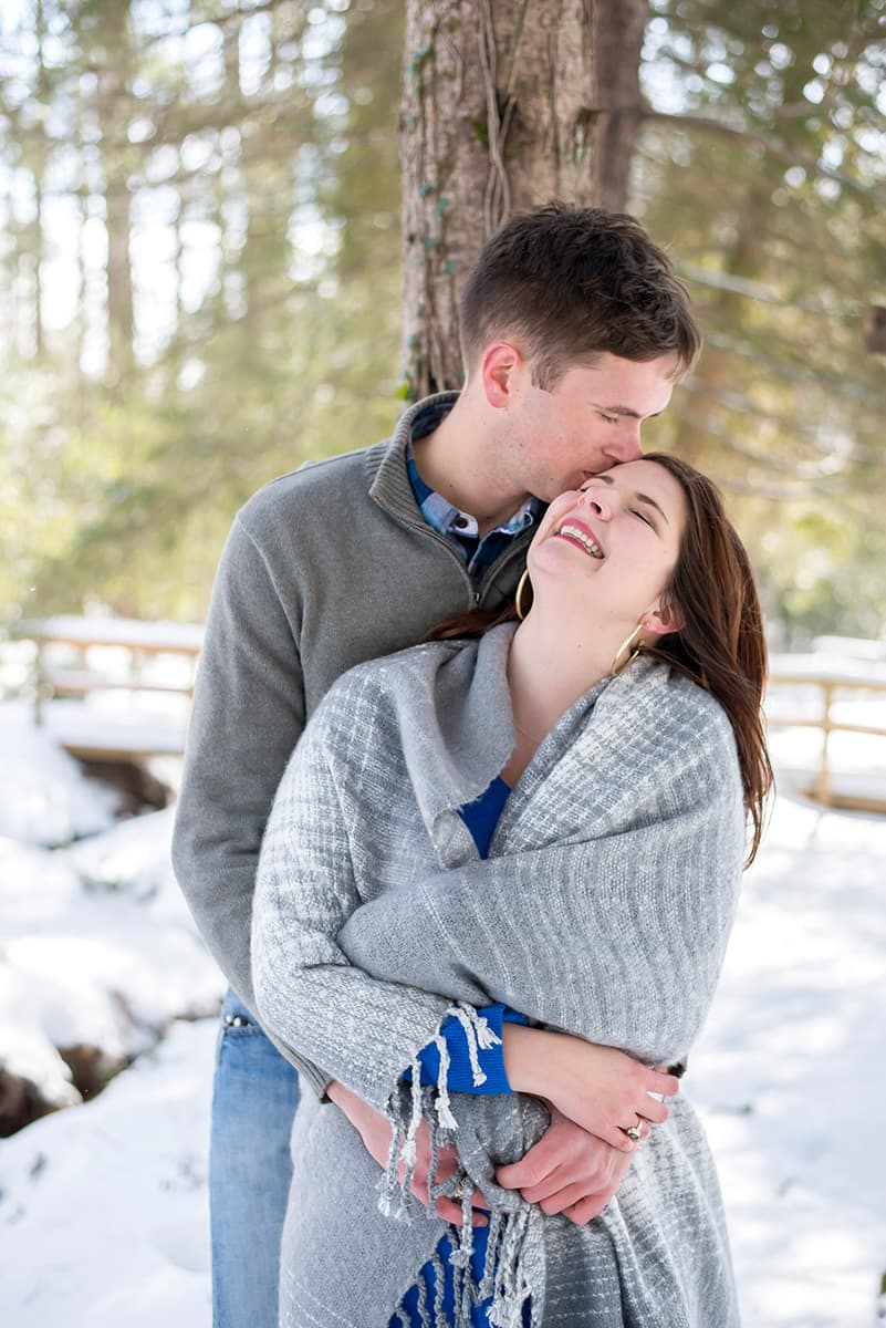 Engagement pictures in the snow in North Carolina