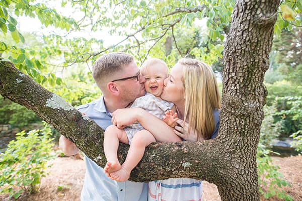 Family photographer in Greenville, SC | Rock Quarry Garden